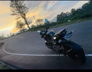 Bajaj Pulsar N160 2025