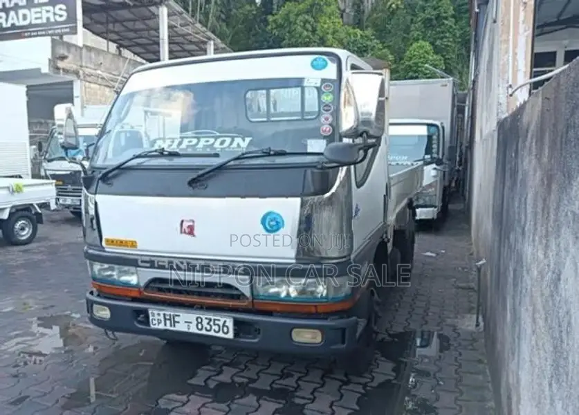 Mitsubishi Canter 10/5 Dunu 1998