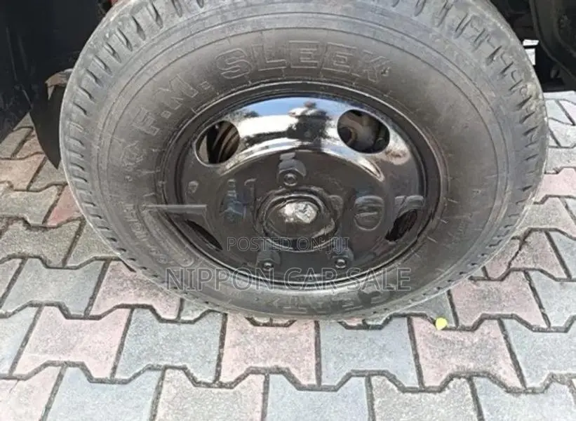 Mitsubishi Canter 10/5 Dunu 1998