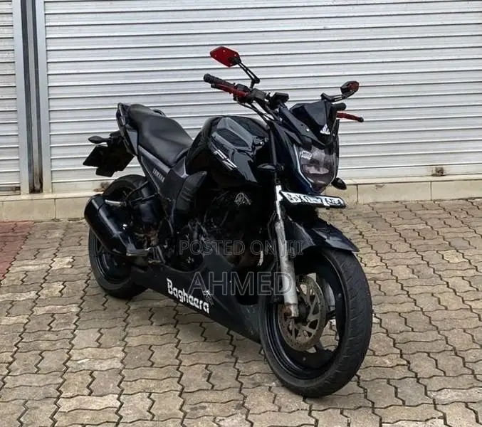 Yamaha FZS V1 2012