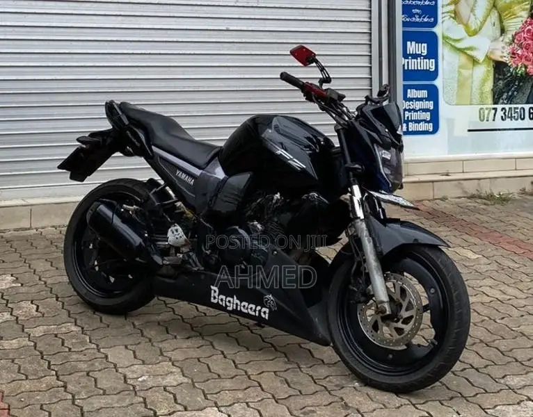Yamaha FZS V1 2012