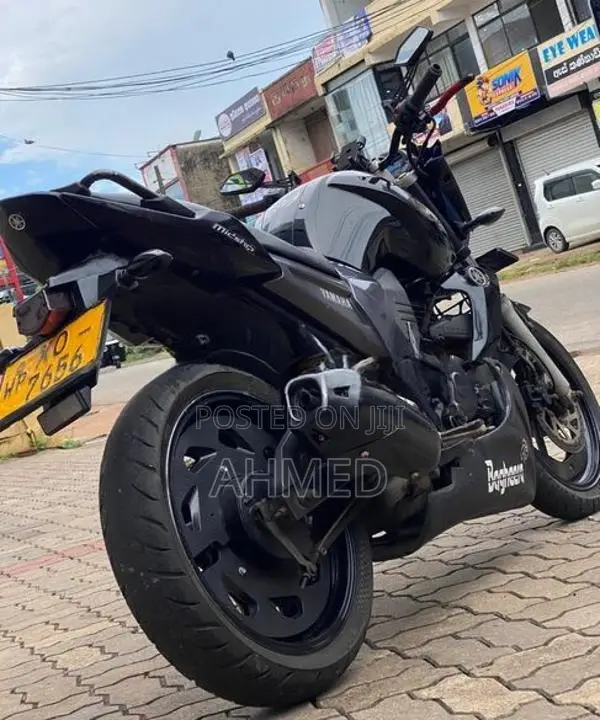 Yamaha FZS V1 2012