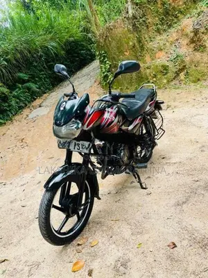 Bajaj Discover 2012