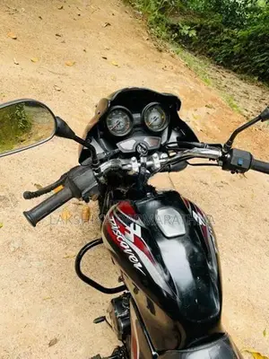 Bajaj Discover 2012