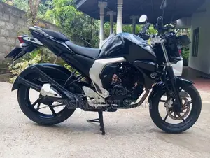 Yamaha FZs V2 2016