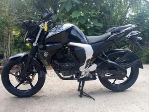 Yamaha FZs V2 2016