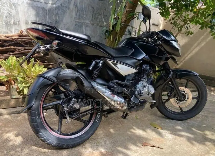 Bajaj Pulsar 135 2011