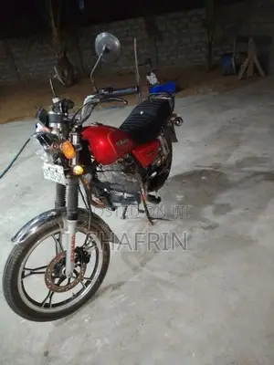 Senaro GN 125 2025