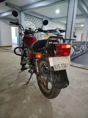 Senaro GN 125 2025