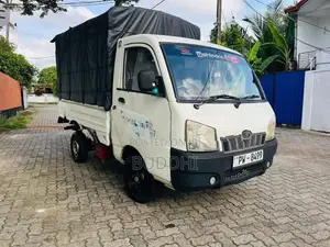 Mahindra Maxximo Plus 2013