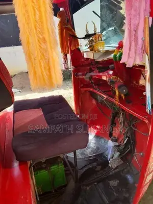 Bajaj RE 2003