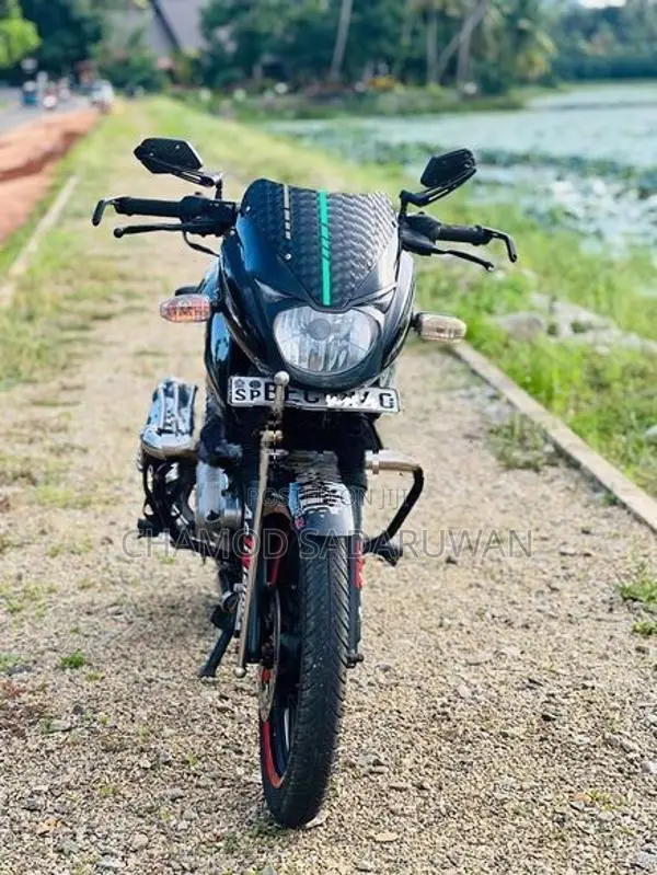 Bajaj Pulsar 150 2016