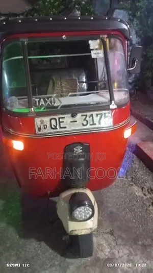 Bajaj RE 2006