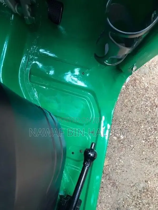 Bajaj RE 2015