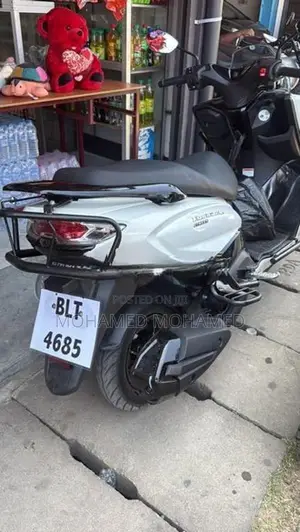 Suzuki Burgman 125 2026