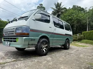 Toyota Dolphin LH102 1991