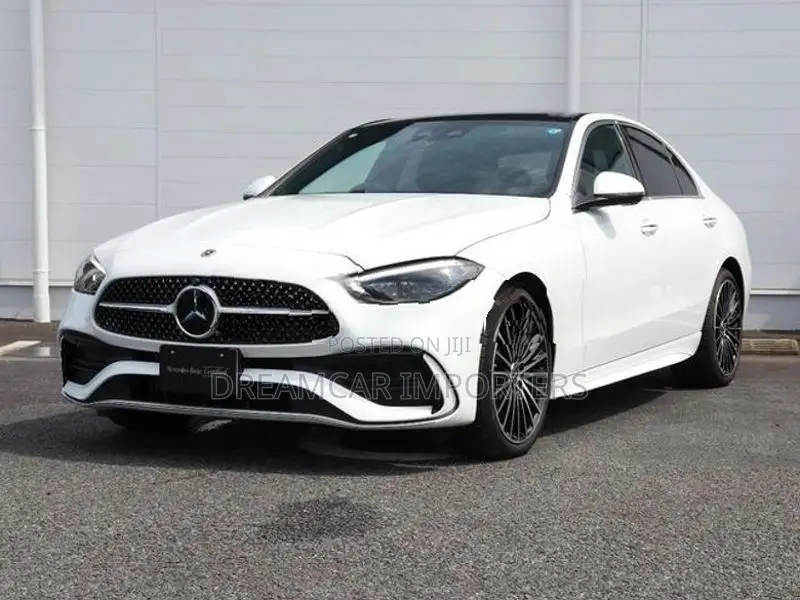 Mercedes Benz C200 AMGLine LUXURY 2025