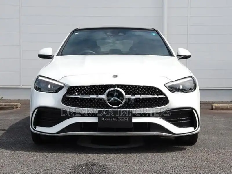 Mercedes Benz C200 AMGLine LUXURY 2025