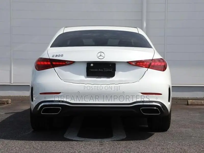 Mercedes Benz C200 AMGLine LUXURY 2025