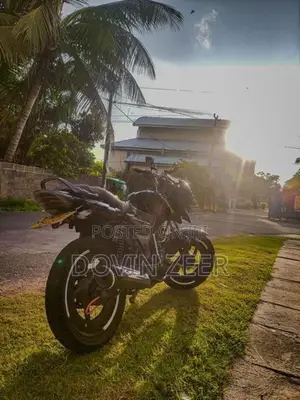 Bajaj Discover 125 2012