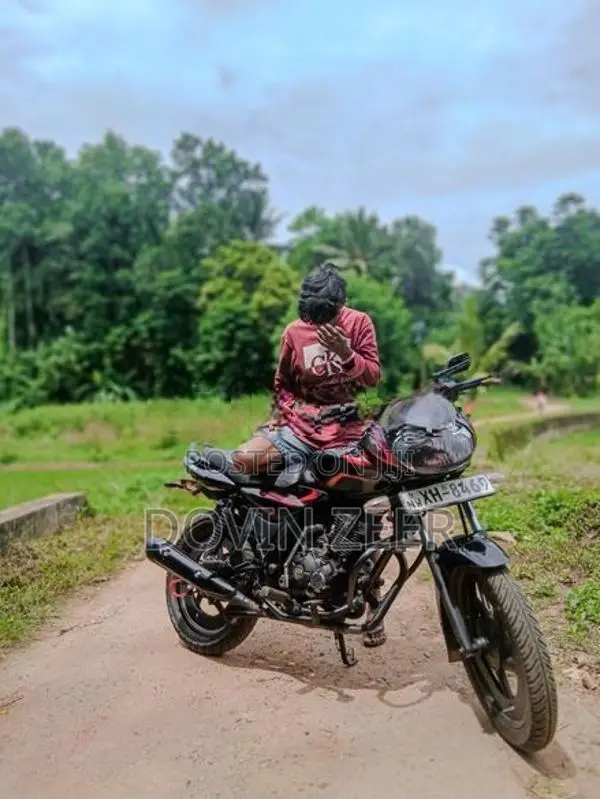 Bajaj Discover 125 2012