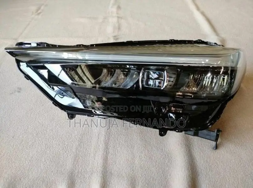 Vezel RV5 Head Light J8