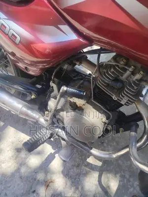 Bajaj CT100 2010