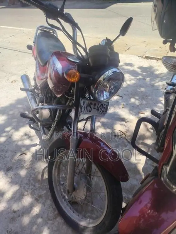 Bajaj CT100 2010