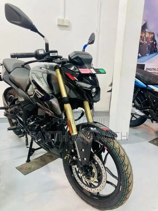 Bajaj Pulsar N160 Premium 2026