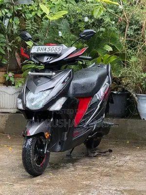 Yamaha Ray ZR 2018