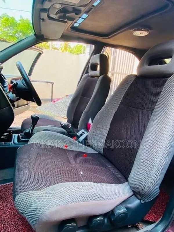 Nissan Primera 1996