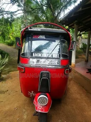 Bajaj RE 2005