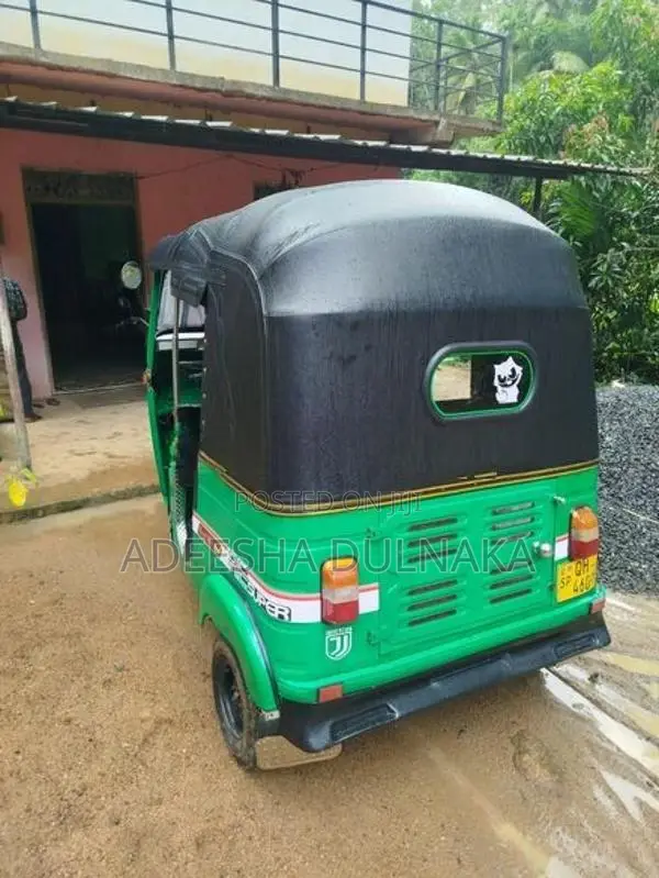 Bajaj RE 2006