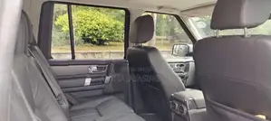 Land Rover Discovery TDV6 GS 2010