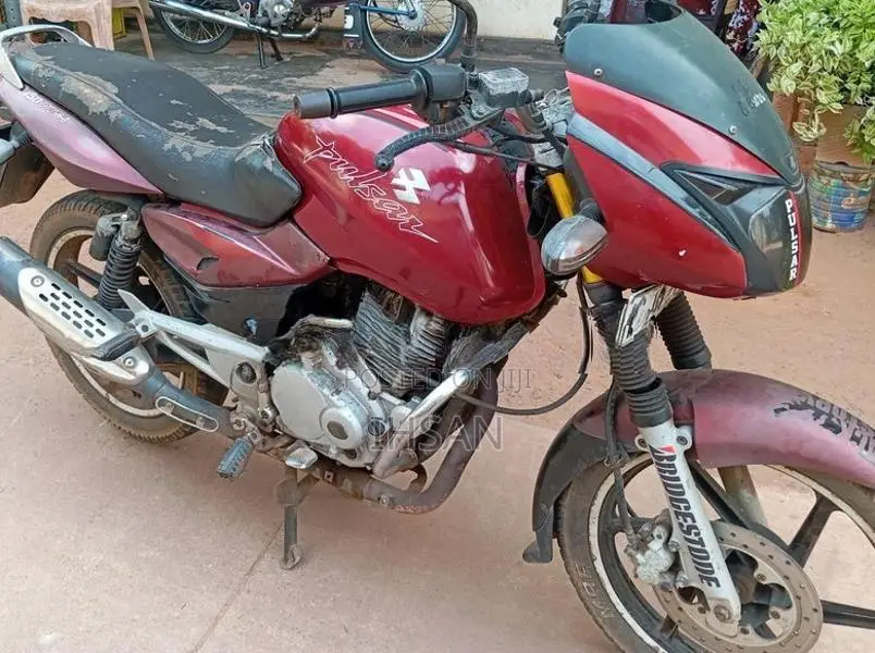 Bajaj Pulsar 150 2009
