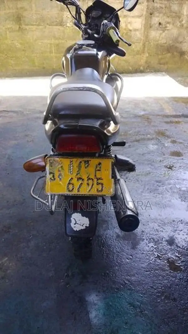 Bajaj Caliber Standard 2003