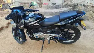 Bajaj Pulsar 180 2017