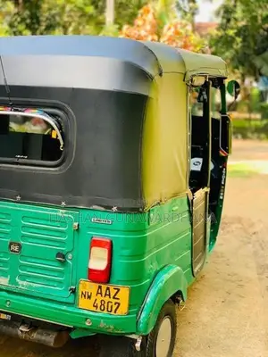 Bajaj RE Three Wheeler 2015