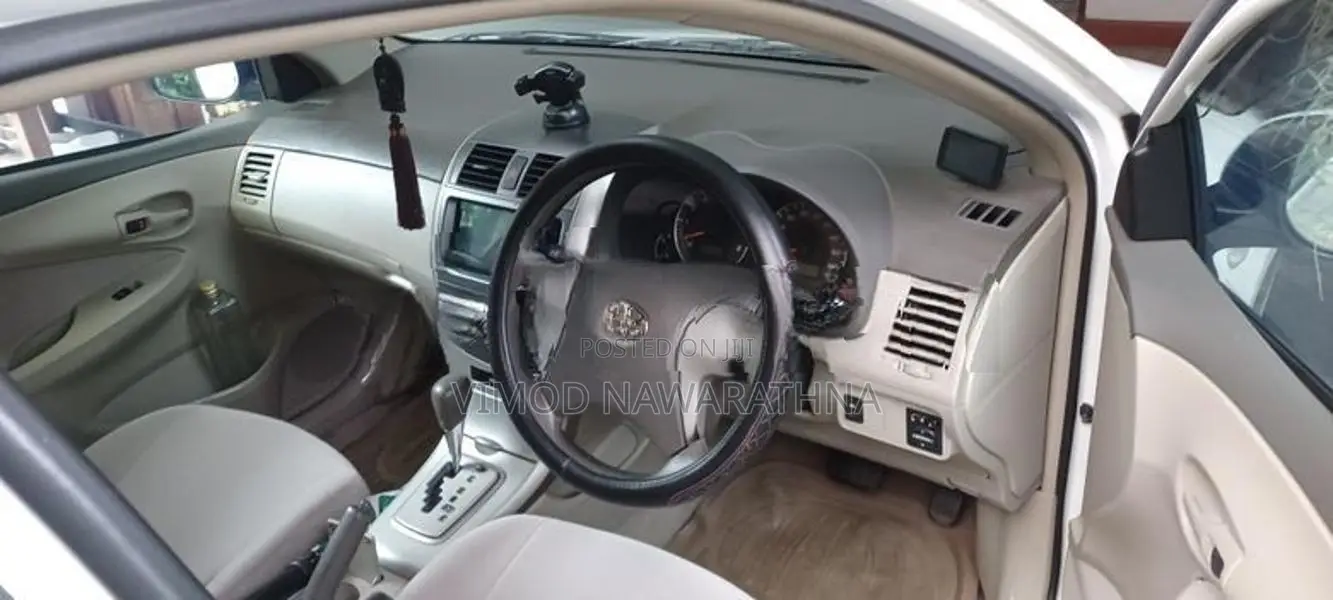 Toyota Axio 2010