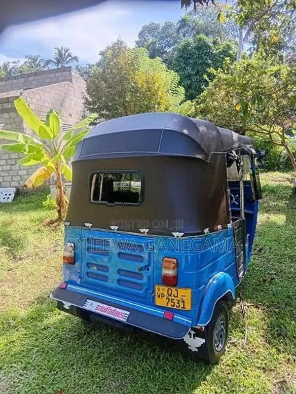 Bajaj RE 2007