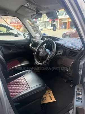 Toyota Roomy G Grade 2023