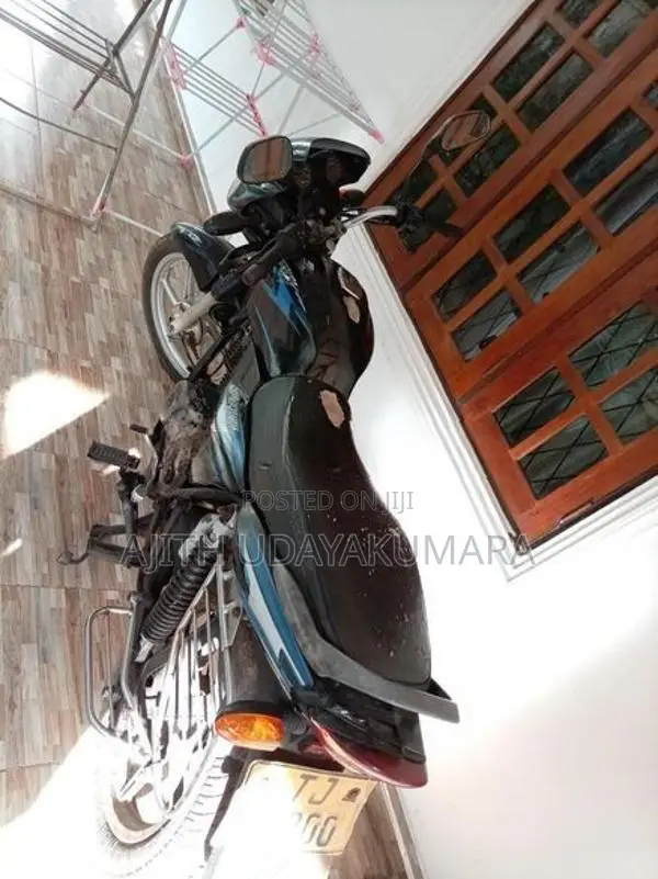 Bajaj Discover 125 2007
