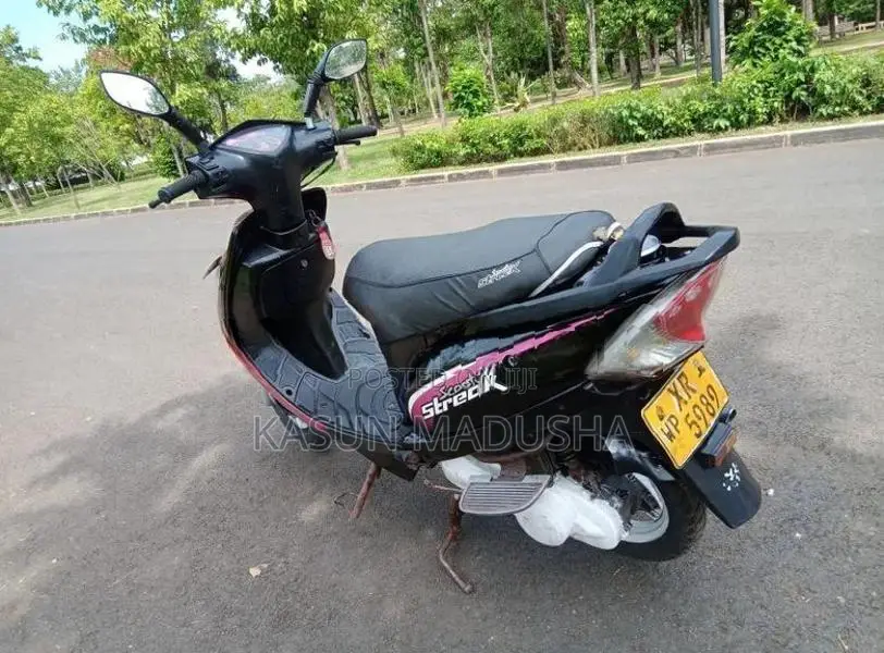 TVS Streak 2012