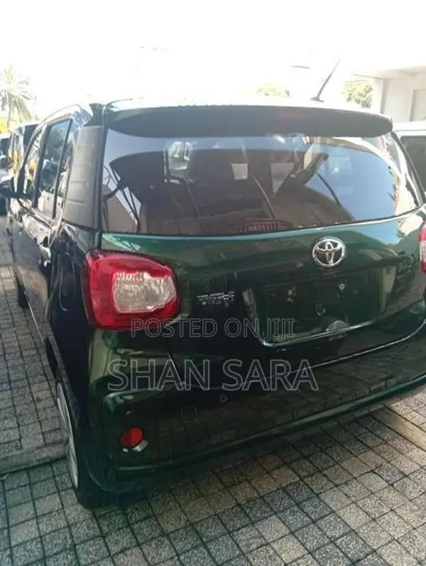 Toyota Passo x 2024