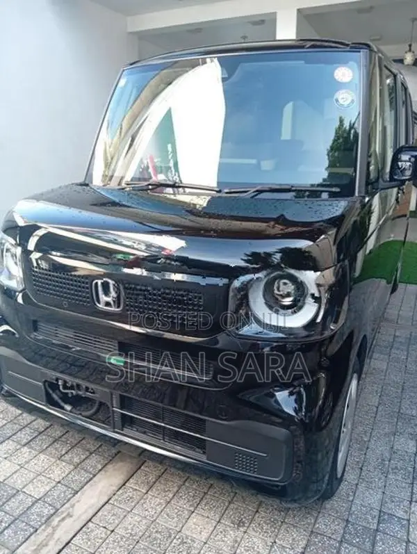 Honda N-Box 2024