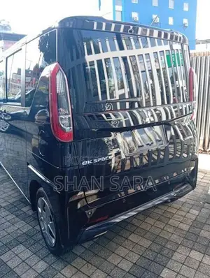Mitsubishi eK Space X 2024
