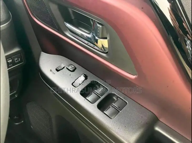 Suzuki Spacia Dual Power Doors 2024