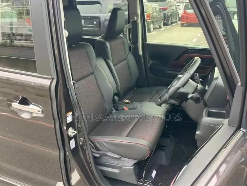 Suzuki Spacia Dual Power Doors 2024