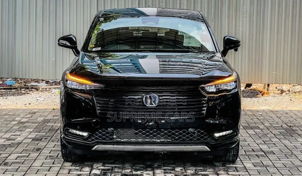 Honda Vezel Z PKG HYBRID 2024
