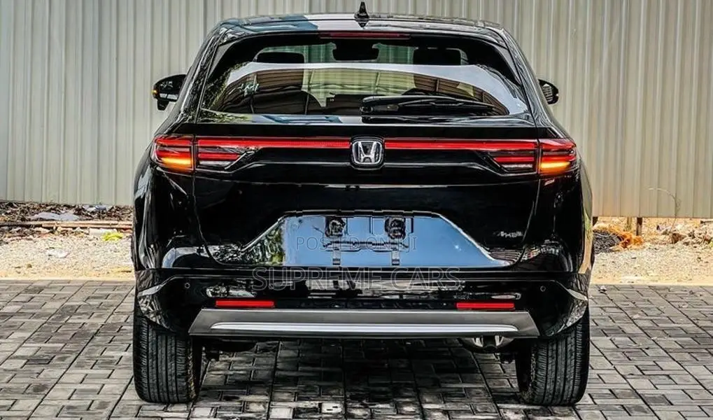 Honda Vezel Z PKG HYBRID 2024